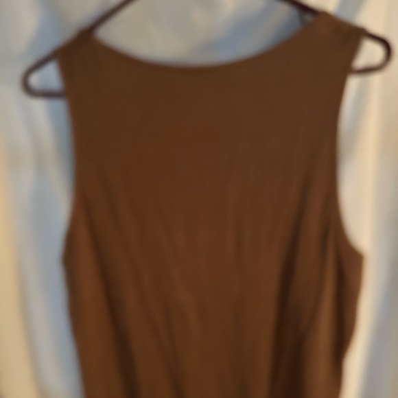 3 XL brown coloured tank tops Dex- Black Tape- Ricki’s the classic new/like new - Picture 10 of 14